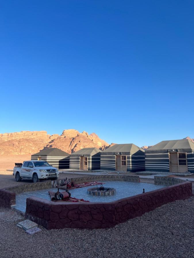 Sunlight Camp Lejlighed Wadi Rum Eksteriør billede