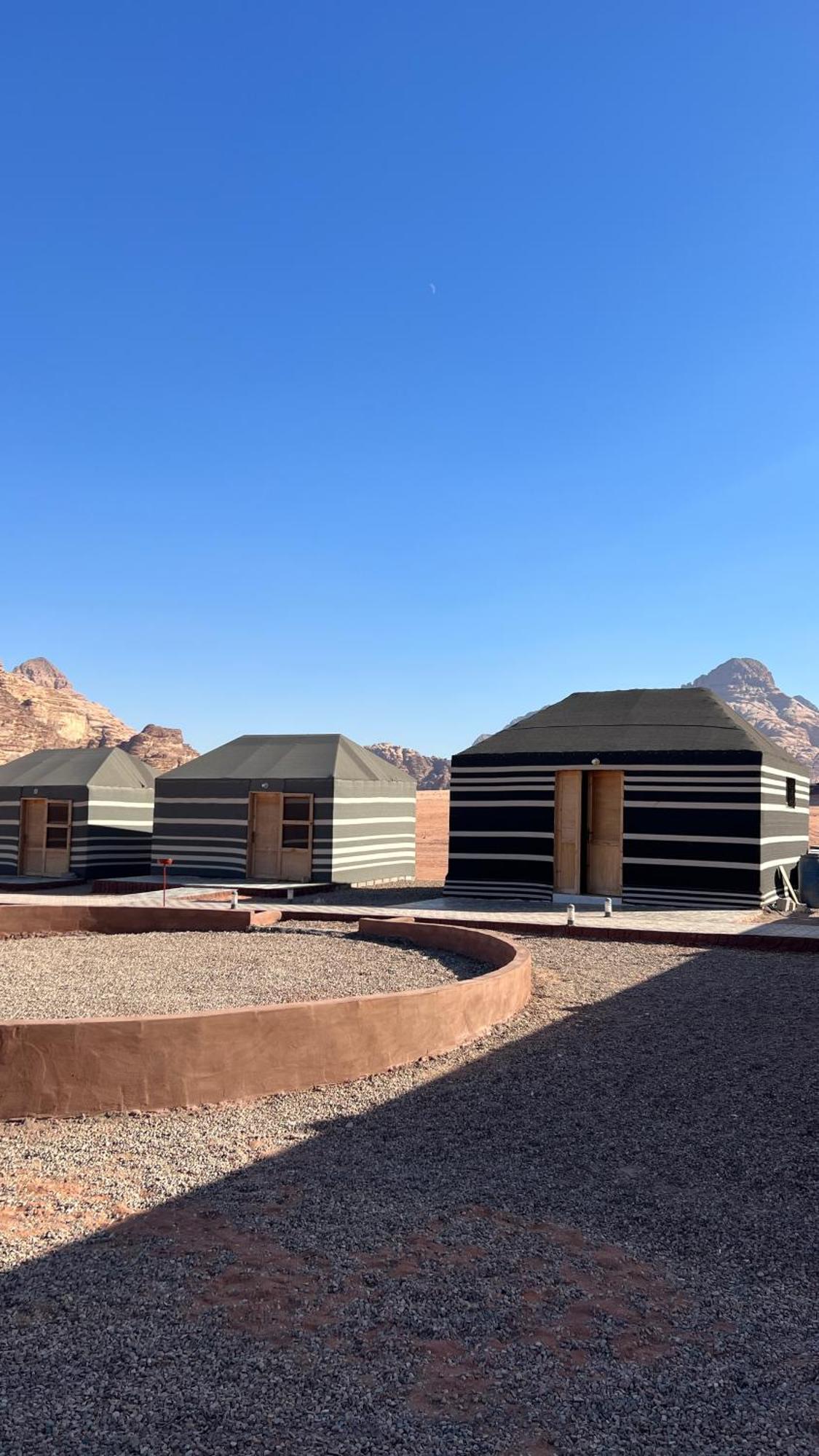 Sunlight Camp Lejlighed Wadi Rum Eksteriør billede